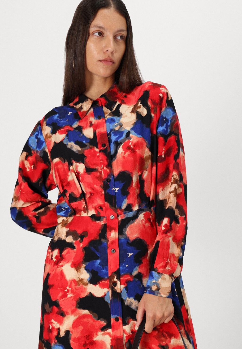 Платье-рубашка ICHI, светло-красный
Платье-рубашка ICHI, светло-красный