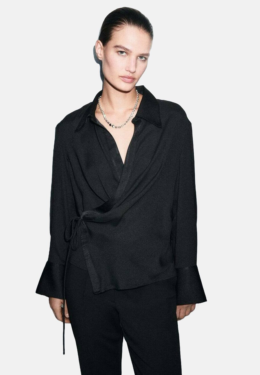 Блуза Mango Blouse, Black
Блуза Mango Blouse, Black