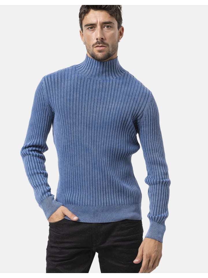 Свитер CP288 цвета ИНДИГО Cipo & Baxx
Свитер CP288 цвета ИНДИГО Cipo & Baxx