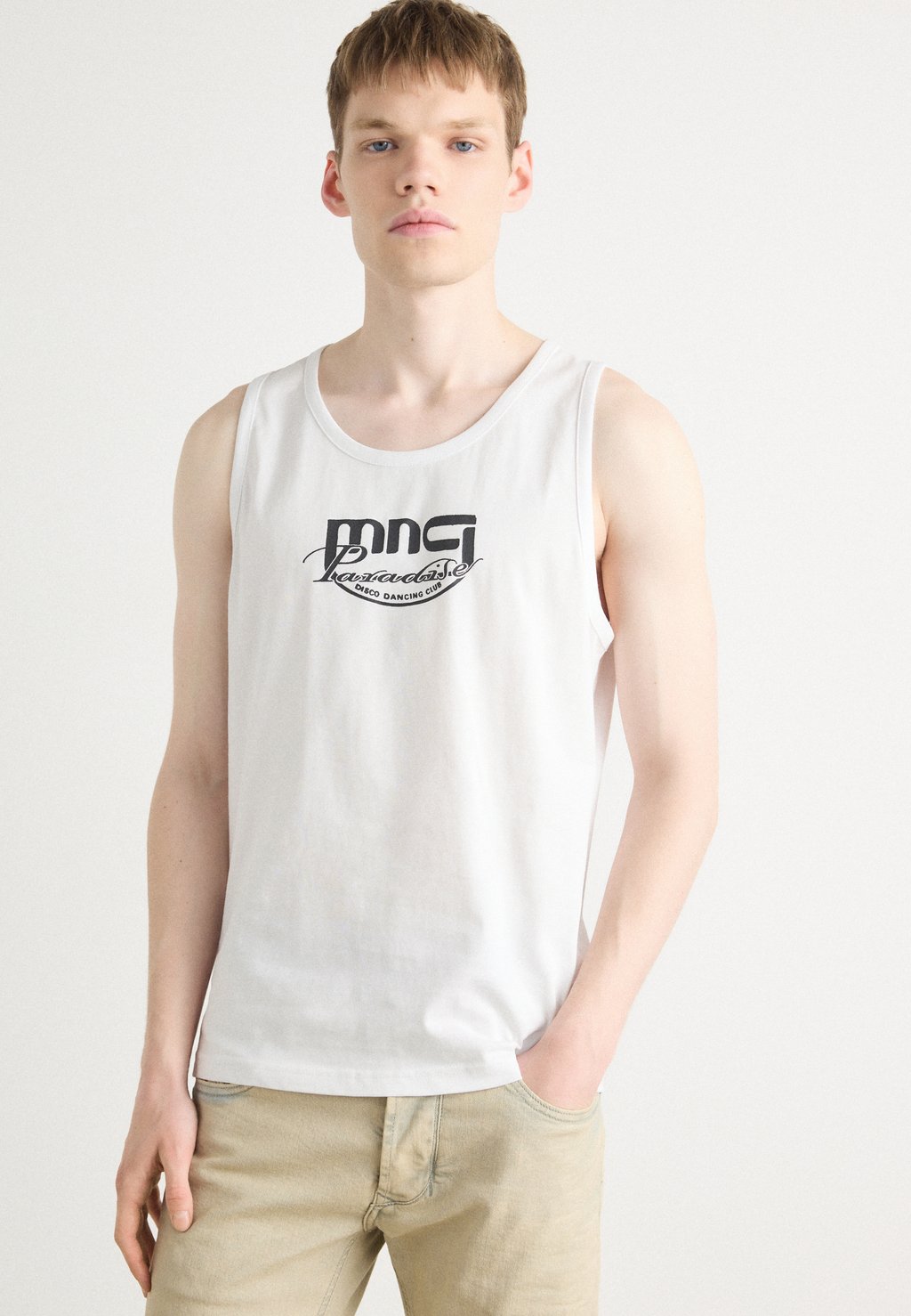 Майка PARADISE Mads Nørgaard, белый
Майка PARADISE Mads Nørgaard, белый