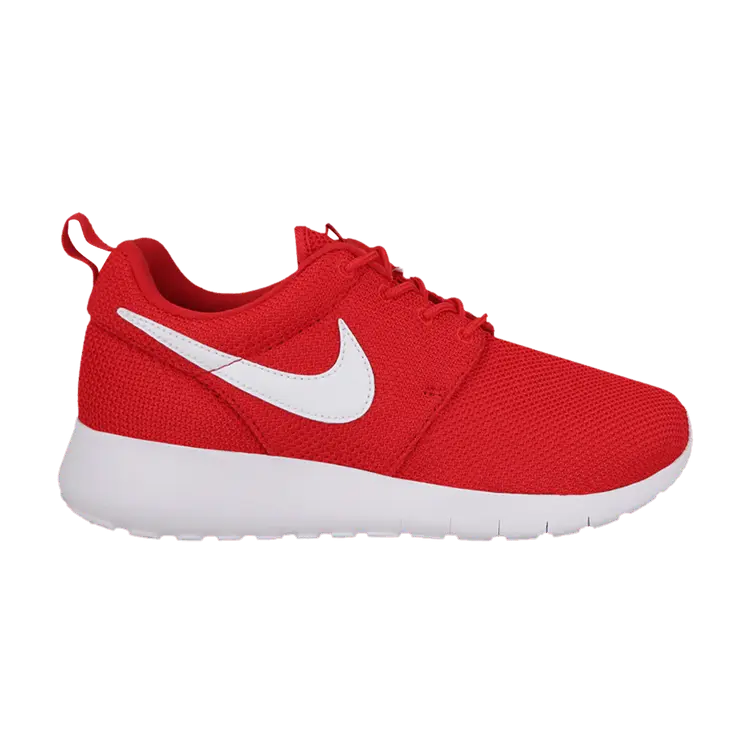 Кроссовки Nike Roshe One GS 'University Red', красный
Кроссовки Nike Roshe One GS 'University Red', красный