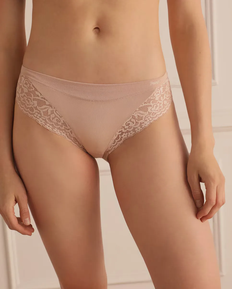 Классические трусы из хлопка и кружева без резинок Janira, цвет Miel
Классические трусы из хлопка и кружева без резинок Janira, цвет Miel