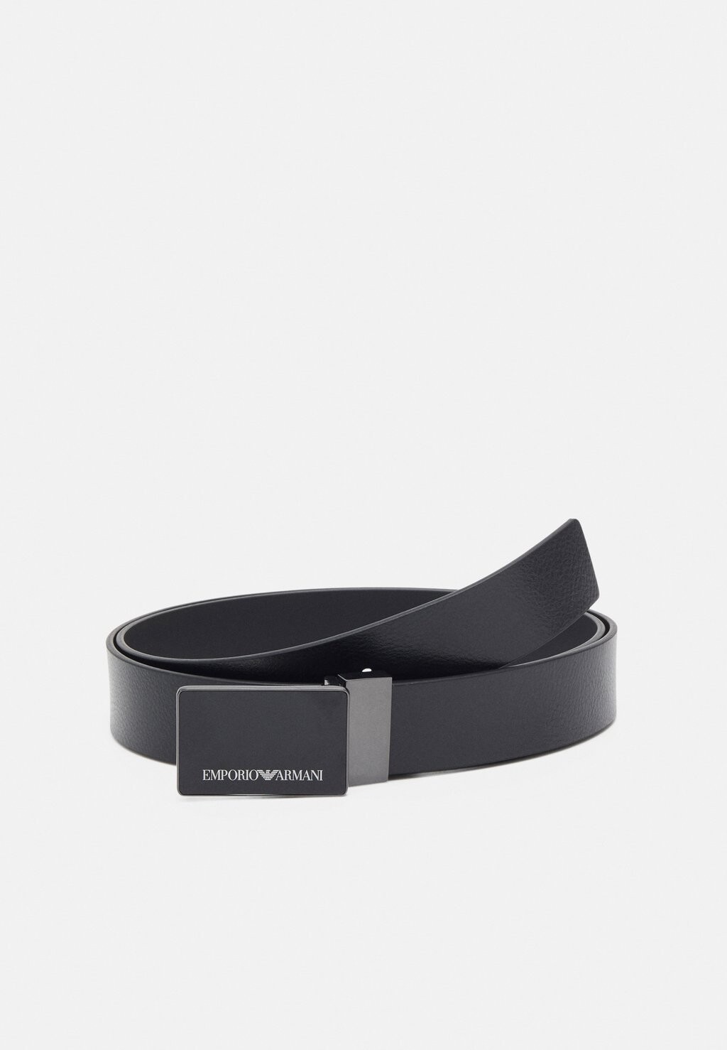 Ремень GRANATO CALF BELT PLATE BELT Emporio Armani, черный
Ремень GRANATO CALF BELT PLATE BELT Emporio Armani, черный