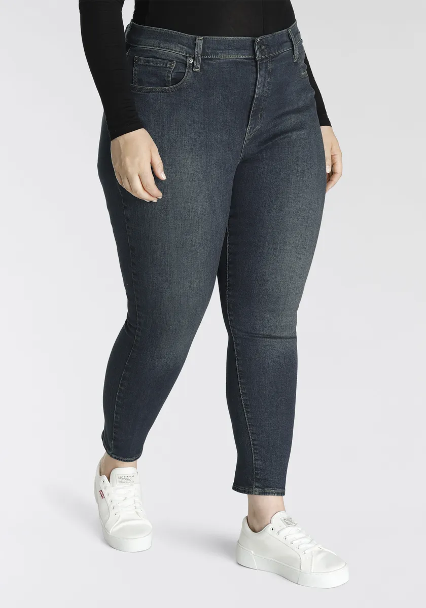 Джинсы скинни Levi's Plus "721 PL HI RISE SKINNY", очень облегающего фигуру, цвет Dark Indigo Worn In
Джинсы скинни Levi's Plus "721 PL HI RISE SKINNY", очень облегающего фигуру, цвет Dark Indigo Worn In