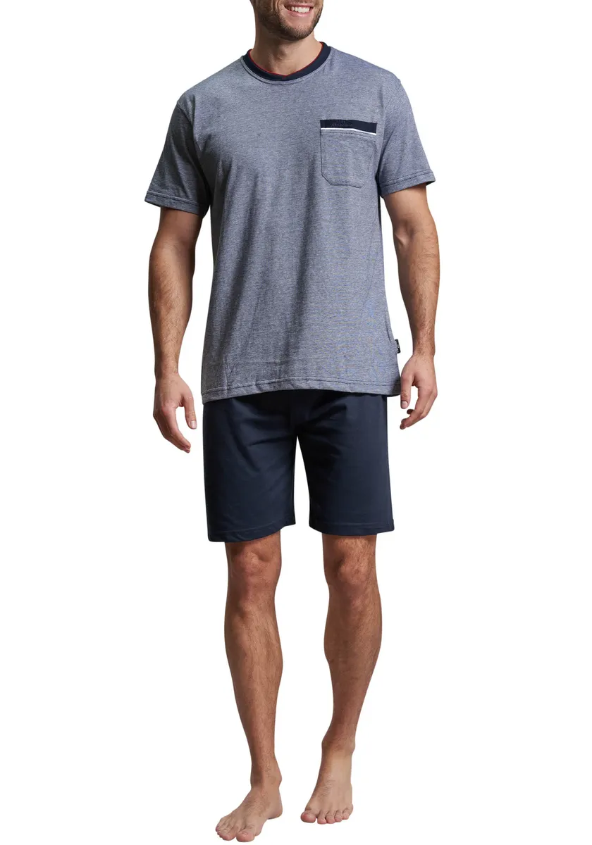 GÖTZBURG Shorty "Upper West" (2 шт.), короткая современная пижама с нагрудным карманом, цвет Blau-Mittel-Melange
GÖTZBURG Shorty "Upper West" (2 шт.), короткая современная пижама с нагрудным карманом, цвет Blau-Mittel-Melange