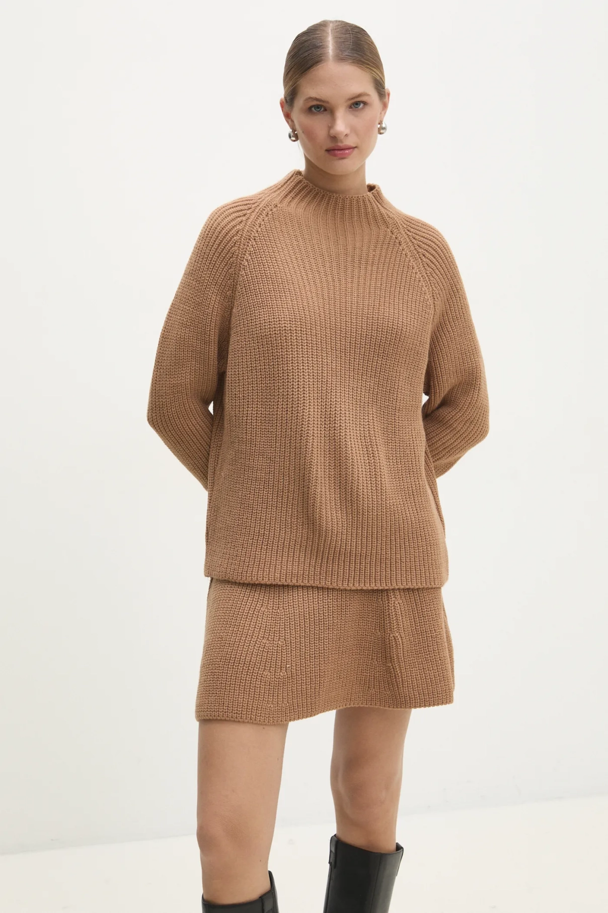 Набор Answear Lab, бежевый
Набор Answear Lab, бежевый