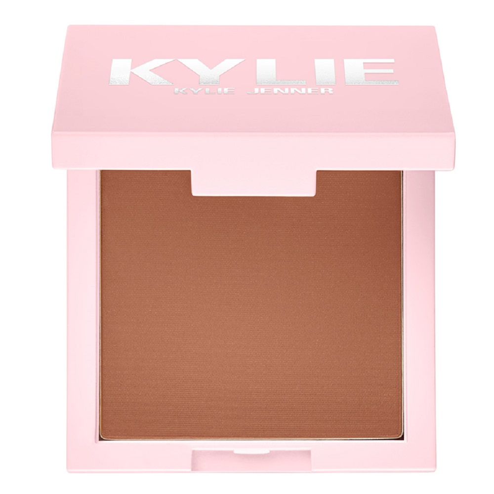 Бронзирующая пудра pressed bronzing powder Kylie Cosmetics, цвет nr. 500 tawny mami, вес 10 гр.
Бронзирующая пудра pressed bronzing powder Kylie Cosmetics, цвет nr. 500 tawny mami, вес 10 гр.