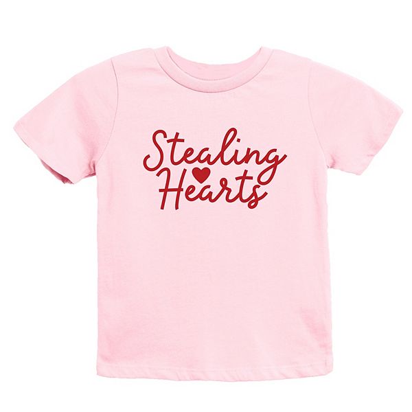 Футболка с принтом Stealing hearts cursive The Juniper Shop, Pink
Футболка с принтом Stealing hearts cursive The Juniper Shop, Pink