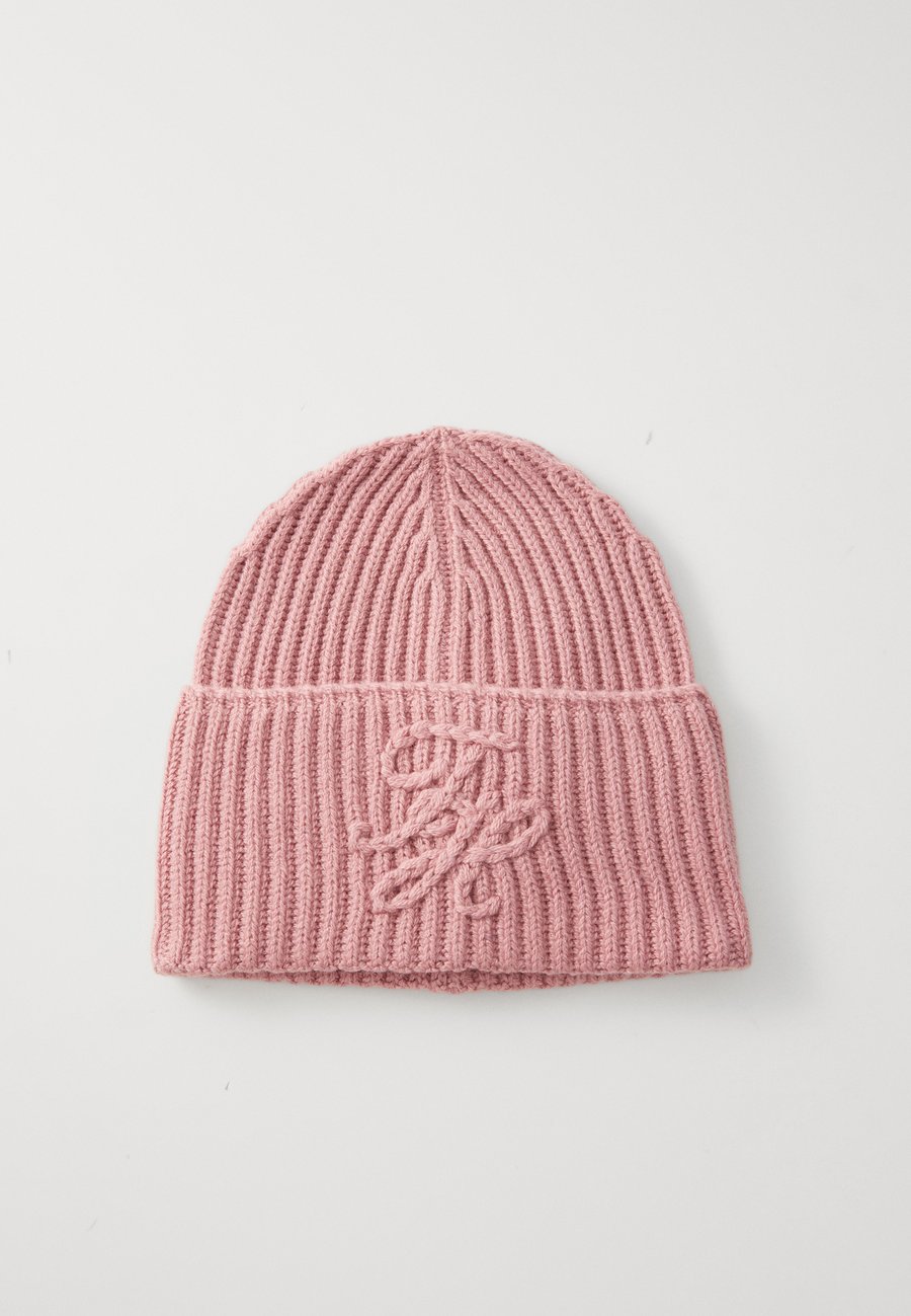 Шапка Tommy Hilfiger ELEVATED SCRIPT BEANIE, Mystic Orchid/Lilac
Шапка Tommy Hilfiger ELEVATED SCRIPT BEANIE, Mystic Orchid/Lilac