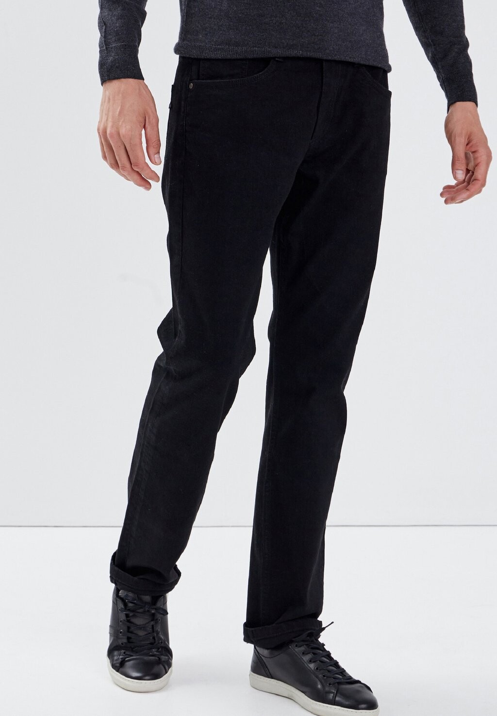 Джинсы прямого кроя BONOBO Jeans, черный деним
Джинсы прямого кроя BONOBO Jeans, черный деним