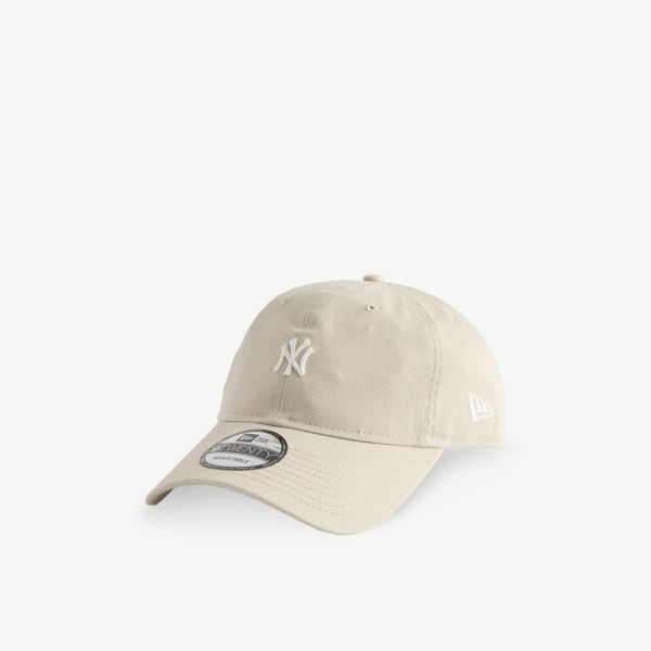 Бейсболка New Era 9Twenty mini New York Yankees из хлопка, бежевый
Бейсболка New Era 9Twenty mini New York Yankees из хлопка, бежевый