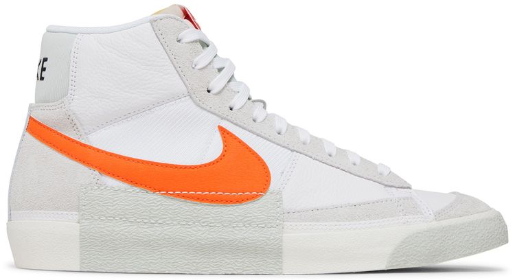 Кроссовки Nike Blazer Mid '77 Pro Club 'Remastered - White Safety Orange', белый
Кроссовки Nike Blazer Mid '77 Pro Club 'Remastered - White Safety Orange', белый