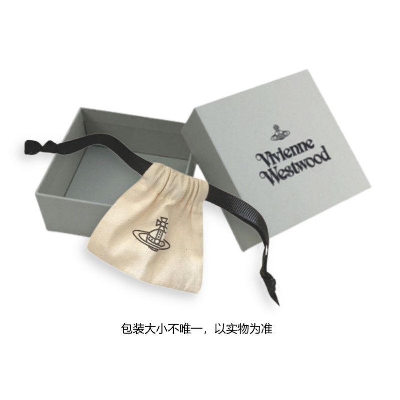 Vivienne Westwood Серебряные серьги-гвоздики унисекс
Vivienne Westwood Серебряные серьги-гвоздики унисекс