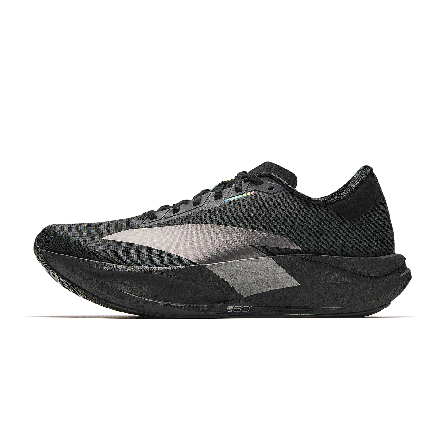 ANTA Кроссовки для бега Zone 2 Heart Rate 90 Low top мужские базовые черные
ANTA Кроссовки для бега Zone 2 Heart Rate 90 Low top мужские базовые черные