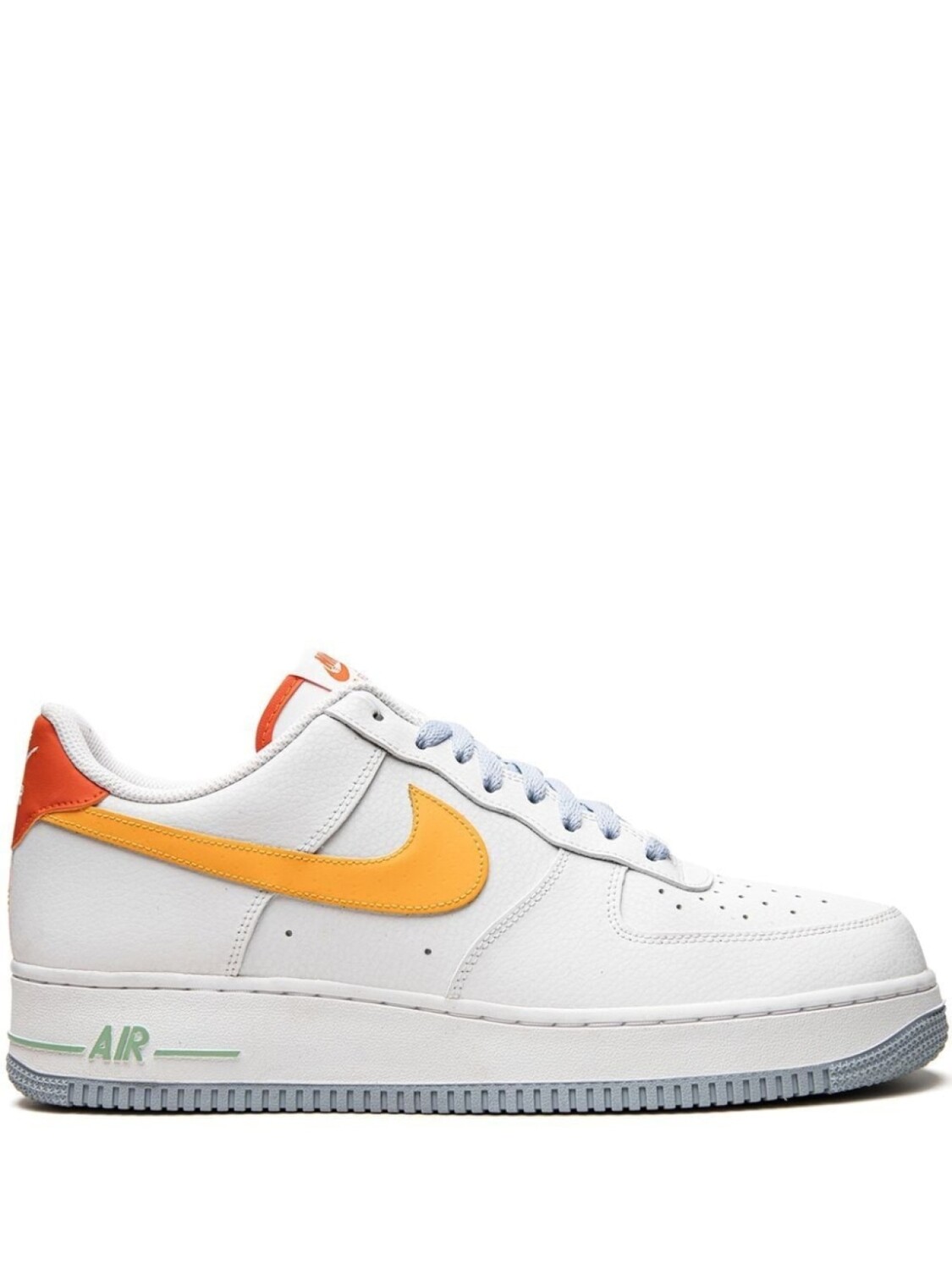 Кроссовки Nike Air Force 1 '07 LV8, белый/желтый
Кроссовки Nike Air Force 1 '07 LV8, белый/желтый