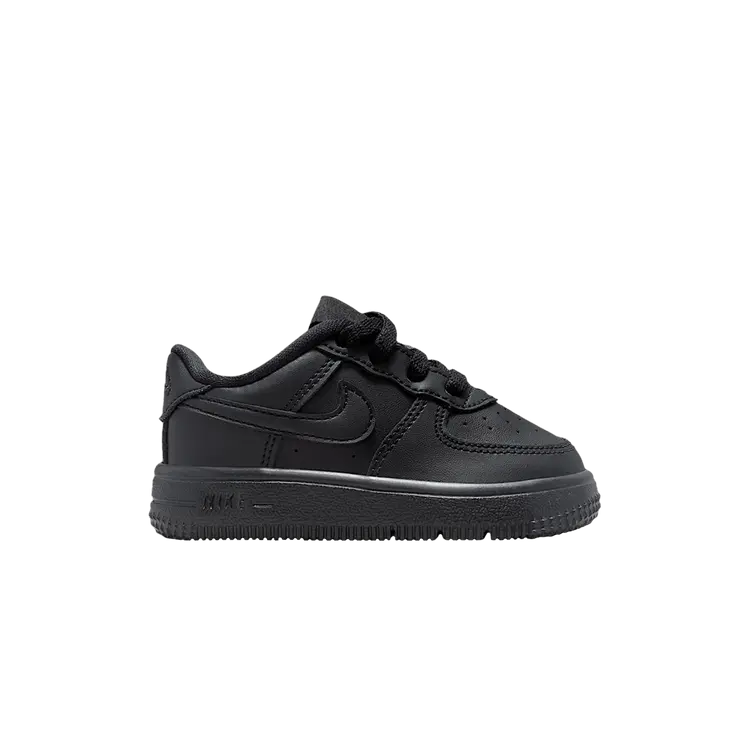 Кроссовки Nike Force 1 Low TD, Triple Black
Кроссовки Nike Force 1 Low TD, Triple Black
