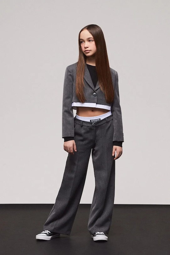 Детский пиджак Patrizia Pepe, серый
Детский пиджак Patrizia Pepe, серый