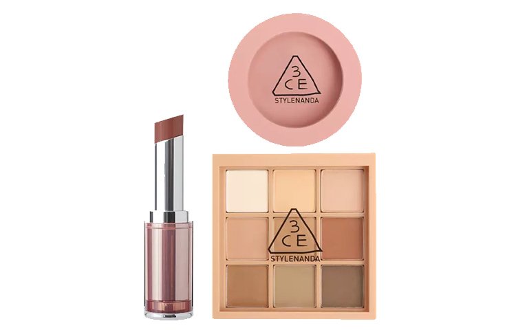 Тюбик теней для век и румяна Soft Mist набор для макияжа легко растушевывается комплект из трех предметов для контуринга лица 3CE
Тюбик теней для век и румяна Soft Mist набор для макияжа легко растушевывается комплект из трех предметов для контуринга лица 3CE