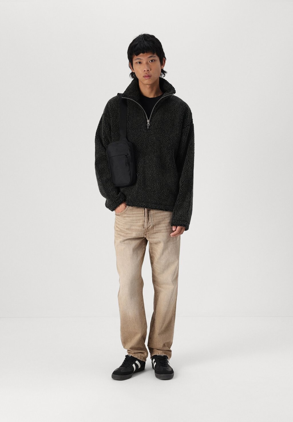 Флисовый джемпер JORROXBURY TEDDY HIGH NECK Jack & Jones, черный
Флисовый джемпер JORROXBURY TEDDY HIGH NECK Jack & Jones, черный