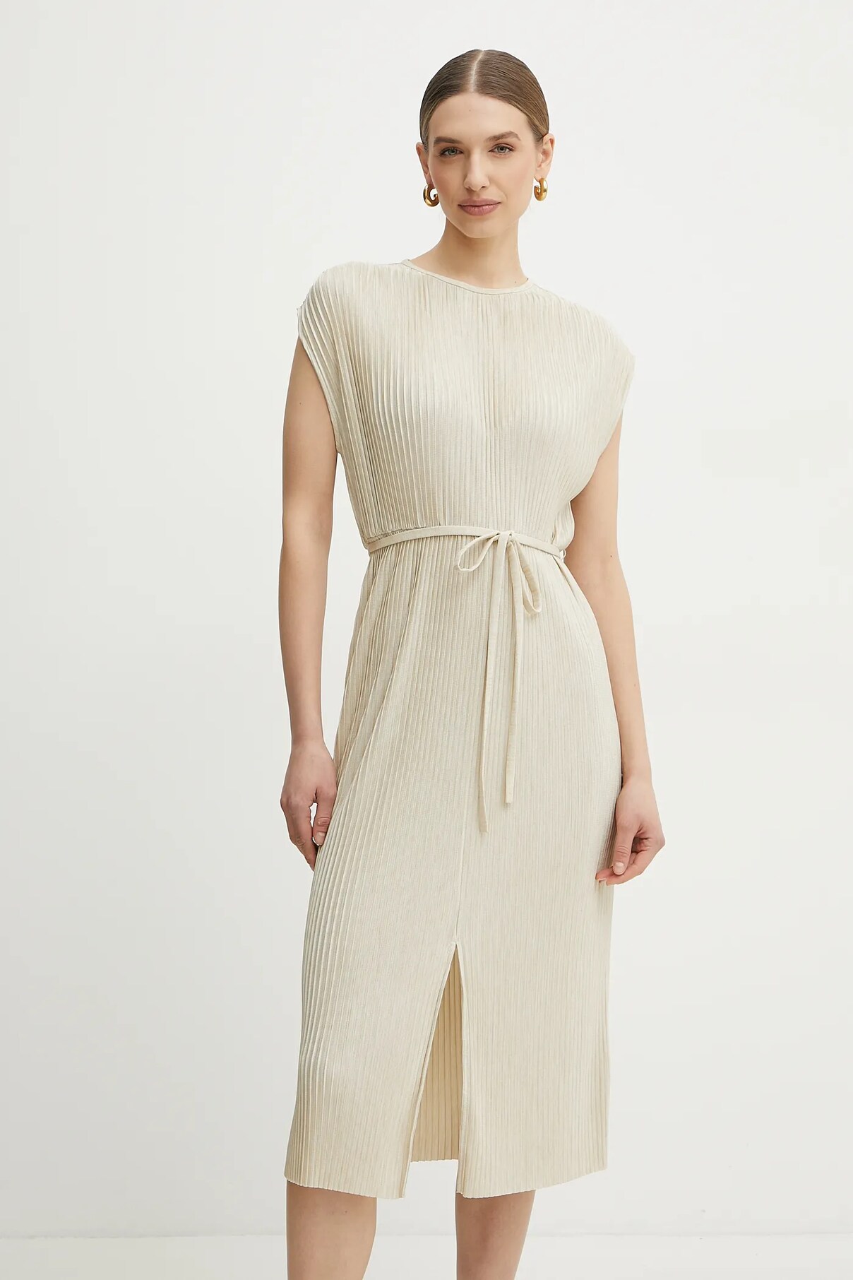 Платье Boss, бежевый
Платье Boss, бежевый