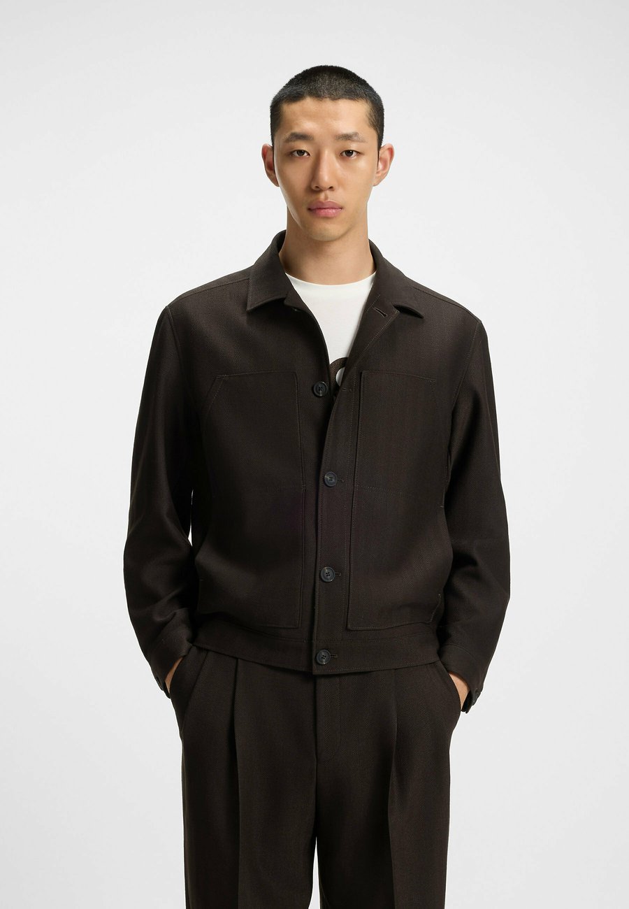 Куртка HUGO Summer jacket, Brown Seven/Brown
Куртка HUGO Summer jacket, Brown Seven/Brown