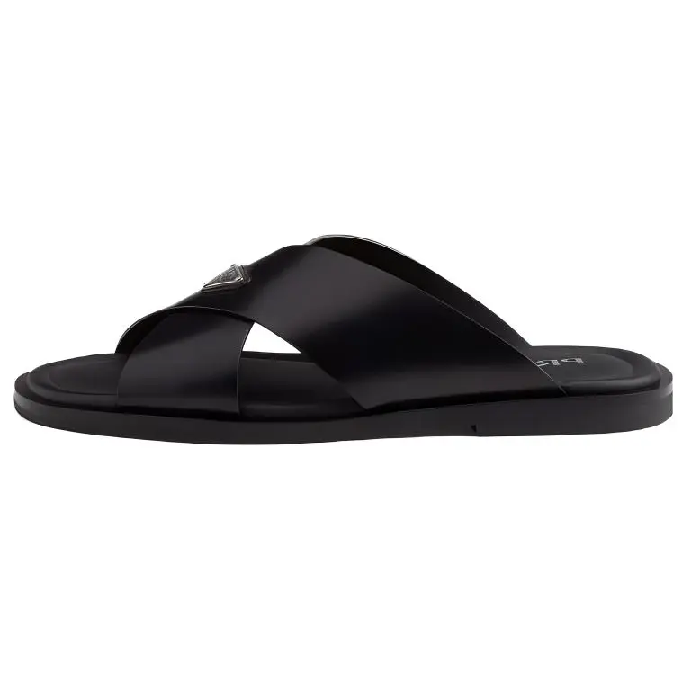 PRADA Скользящие сандалии мужские черные
PRADA Скользящие сандалии мужские черные