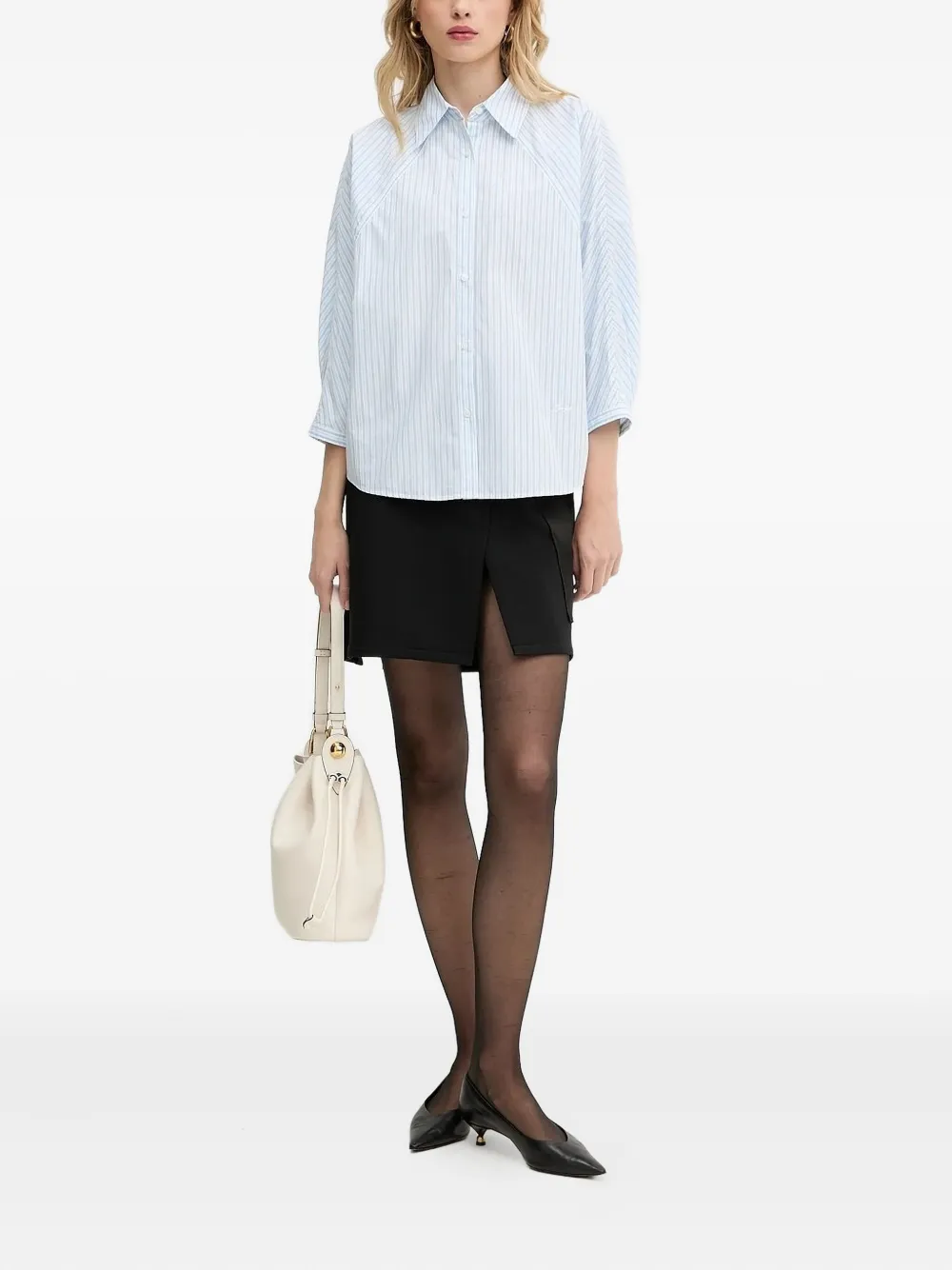 Рубашка с полосатыми вставками BOSS, синий
Рубашка с полосатыми вставками BOSS, синий