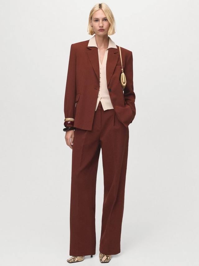 Пиджак Paris с одной пуговицей Mango, Medium Orange
Пиджак Paris с одной пуговицей Mango, Medium Orange