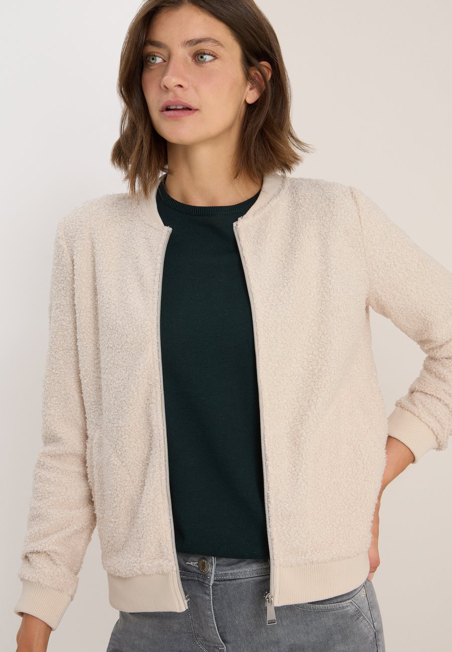 Флисовая куртка Cecil Fleece jacket, Weiß/Off-White
Флисовая куртка Cecil Fleece jacket, Weiß/Off-White