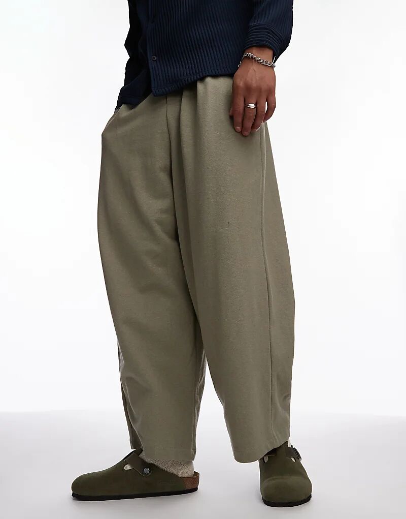 Сабо Birkenstock Boston из замши цвета тимьяна
Сабо Birkenstock Boston из замши цвета тимьяна