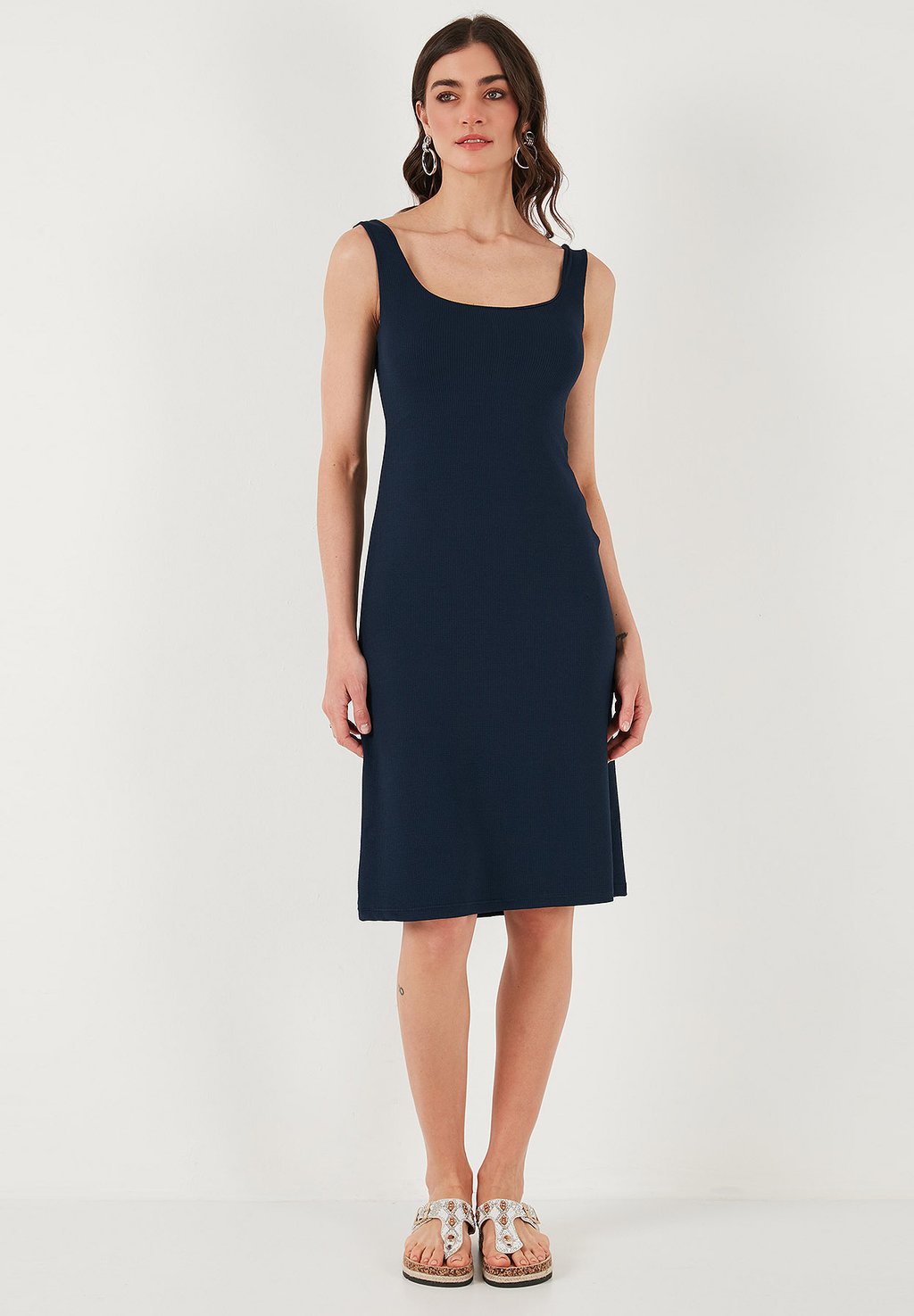 Платье-трансформер SLIM FIT - Jumper dress LELA, темно-синий
Платье-трансформер SLIM FIT - Jumper dress LELA, темно-синий