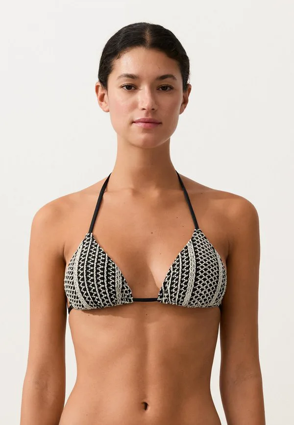 Вязаный треугольный верх от бикини Oysho, Black, Черный, Вязаный треугольный верх от бикини Oysho, Black
Вязаный треугольный верх от бикини Oysho, Black, Черный, Вязаный треугольный верх от бикини Oysho, Black