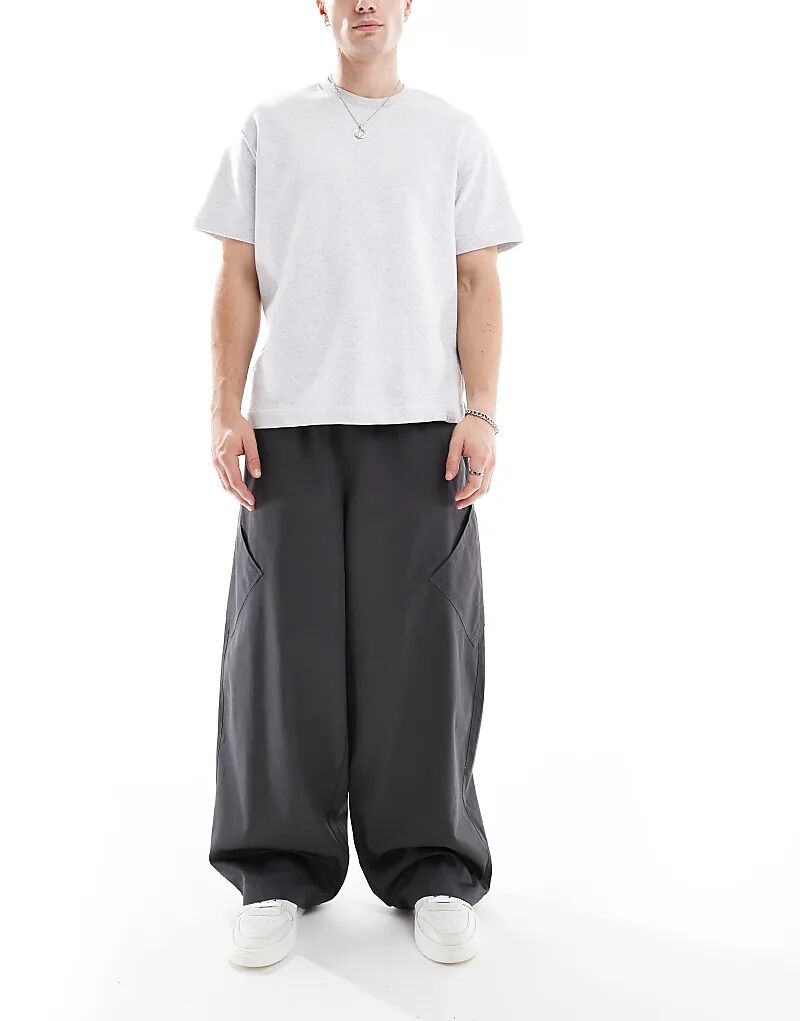 Свободные брюки-карго ASOS DESIGN темно-серого цвета
Свободные брюки-карго ASOS DESIGN темно-серого цвета