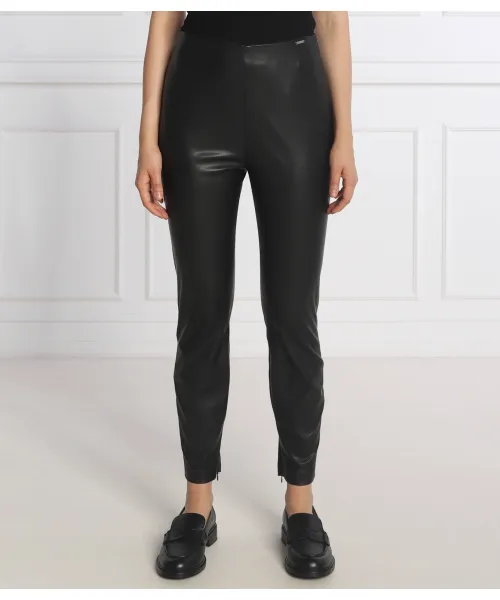 Брюки с покрытием Slim fit Liu Jo, черный
Брюки с покрытием Slim fit Liu Jo, черный