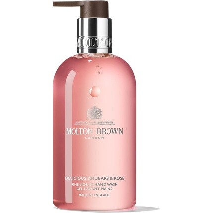 Жидкое мыло для рук Molton Brown Delicious Rhubarb & Rose, 300 мл
Жидкое мыло для рук Molton Brown Delicious Rhubarb & Rose, 300 мл