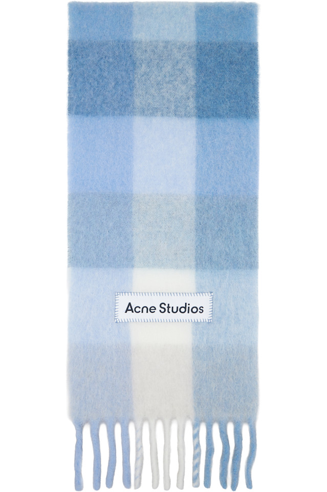 Acne Studios Синий мохеровый клетчатый шарф
Acne Studios Синий мохеровый клетчатый шарф