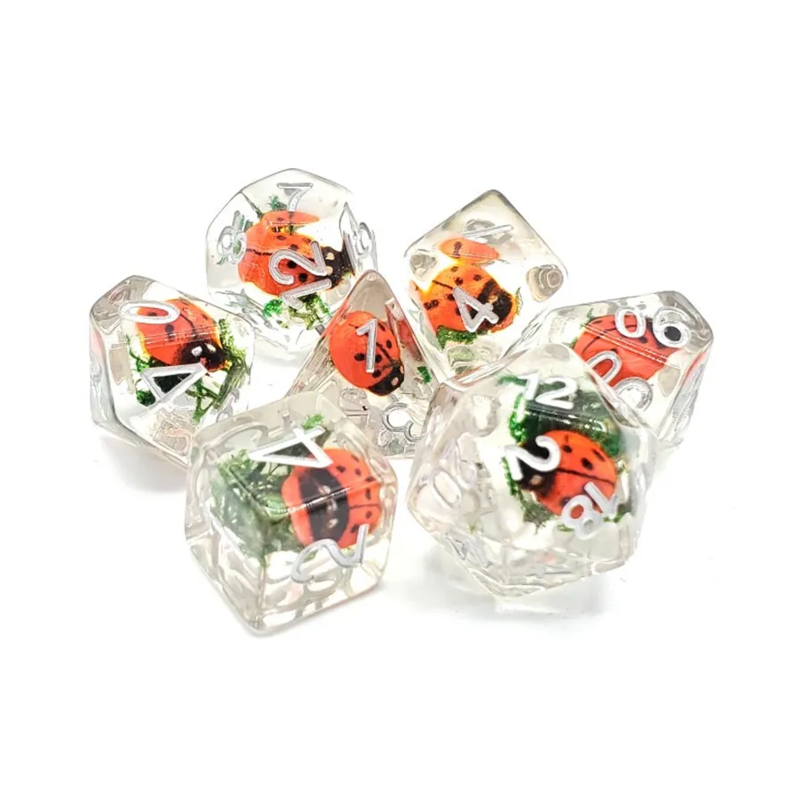 Поликомплект «Танец божьей коровки» с серебром (7), Acrylic-Resin Dice - Animal Kingdom
Поликомплект «Танец божьей коровки» с серебром (7), Acrylic-Resin Dice - Animal Kingdom