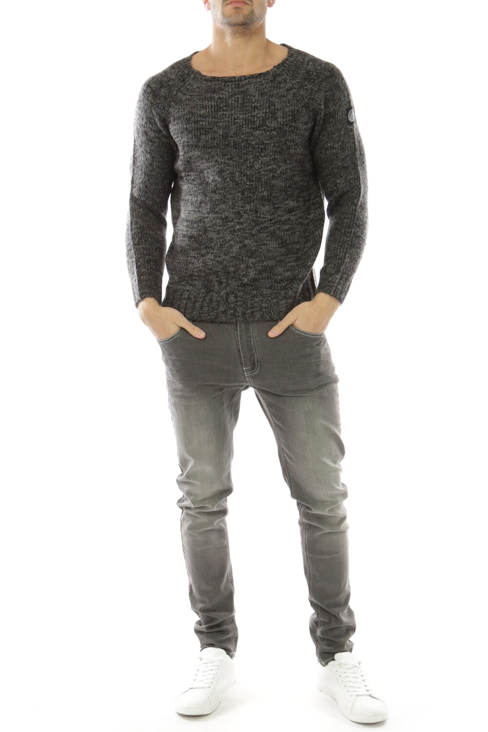 Пуловер HopenLife ELEKTEK, черный
Пуловер HopenLife ELEKTEK, черный