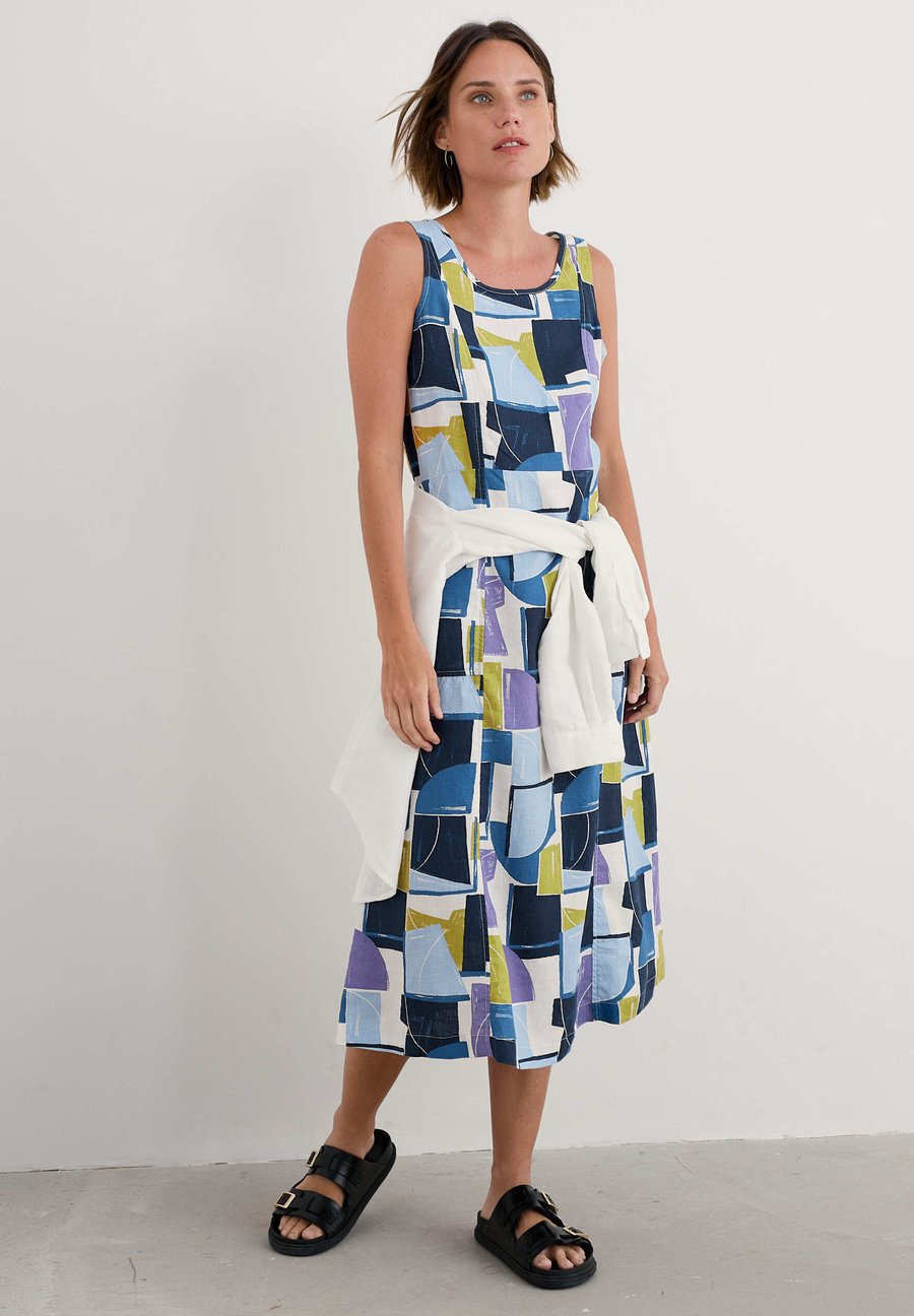 Платье Seasalt Cornwall SLEEVELESS GRASS WAVE, Blue Block Shapes Bilberry/Blue
Платье Seasalt Cornwall SLEEVELESS GRASS WAVE, Blue Block Shapes Bilberry/Blue