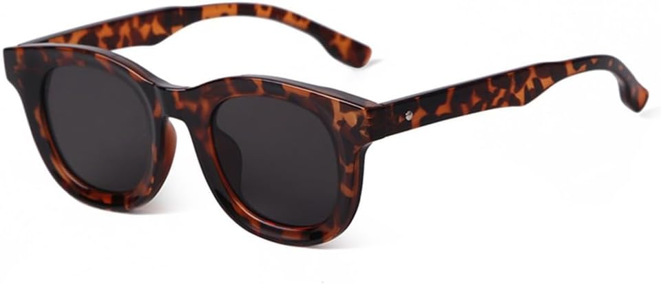 Солнцезащитные очки LVTFCO в винтажном стиле с круглыми линзами и заклепками, круглые, для женщин и мужчин, модные, с зелеными линзами и защитой от УФ-излучения UV400, C2
Солнцезащитные очки LVTFCO в винтажном стиле с круглыми линзами и заклепками, круглые, для женщин и мужчин, модные, с зелеными линзами и защитой от УФ-излучения UV400, C2