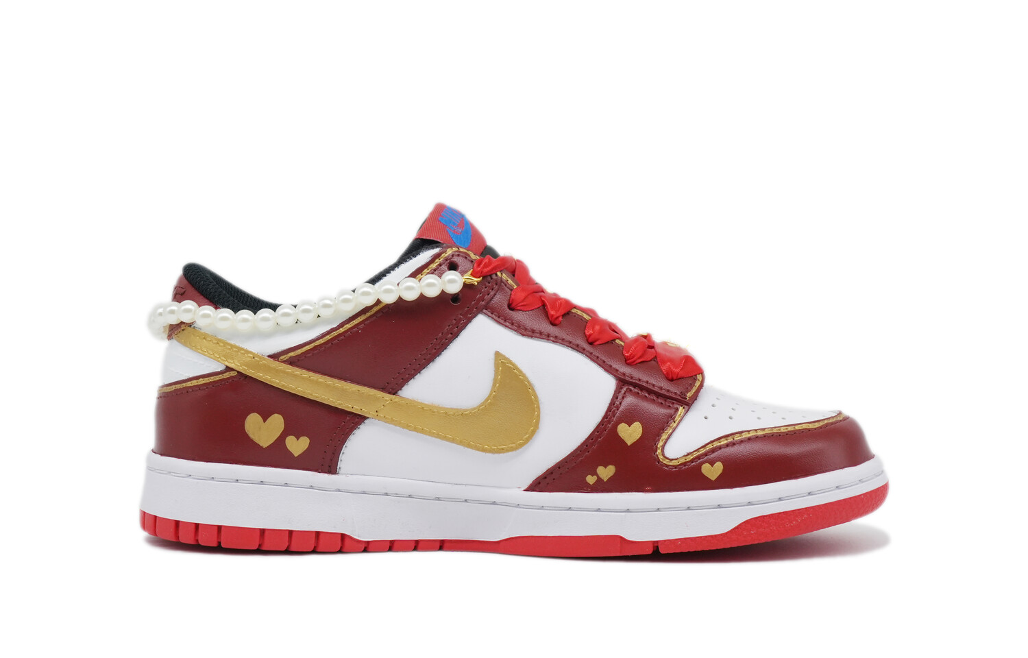 Кроссовки Nike Dunk Skateboarding Shoes Women's Low-top White/red, белый/красный
Кроссовки Nike Dunk Skateboarding Shoes Women's Low-top White/red, белый/красный