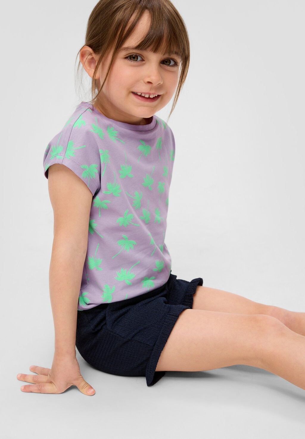 Футболка MIT ÜBERSCHNITTENEN SCHULTERN s.Oliver, фиолетовый
Футболка MIT ÜBERSCHNITTENEN SCHULTERN s.Oliver, фиолетовый