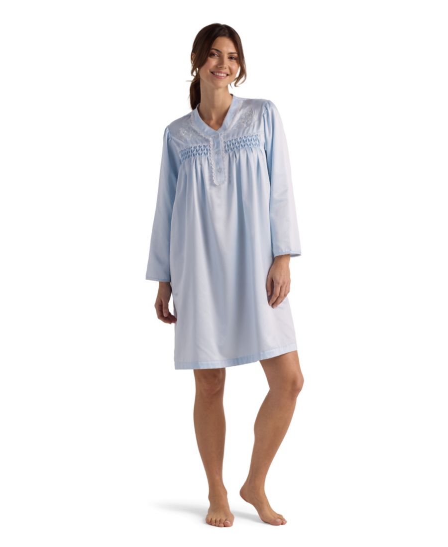 Женское короткое платье с длинными рукавами Miss Elaine, Blue
Женское короткое платье с длинными рукавами Miss Elaine, Blue