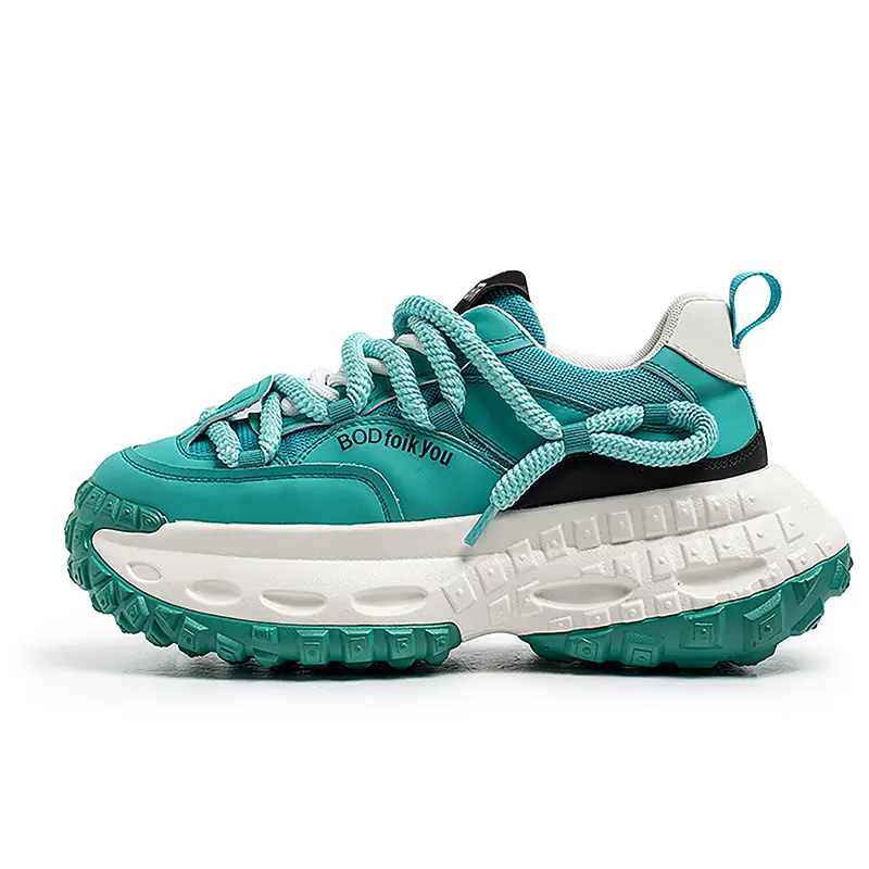 Износостойкие низкие кроссовки на массивной подошве для мужчин BTR, White Black
Износостойкие низкие кроссовки на массивной подошве для мужчин BTR, White Black