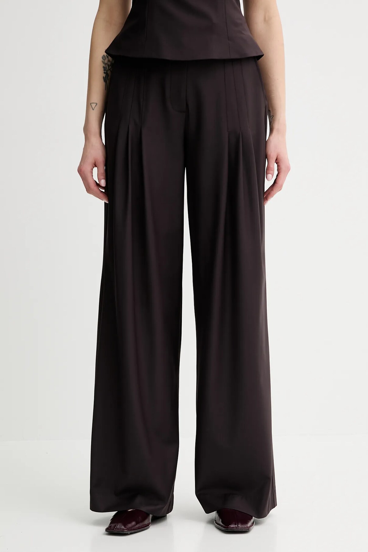 Брюки из смеси шерсти Remain, коричневый
Брюки из смеси шерсти Remain, коричневый