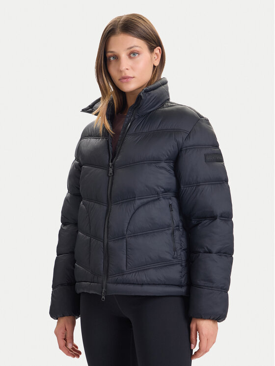 Зимняя куртка regular fit A-Ega NP0A88XD Napapijri, черный
Зимняя куртка regular fit A-Ega NP0A88XD Napapijri, черный