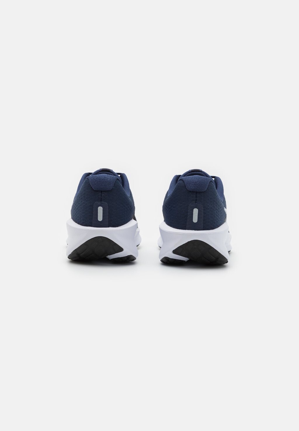 Кроссовки DOWNSHIFTER 13 Nike, темно-синий
Кроссовки DOWNSHIFTER 13 Nike, темно-синий