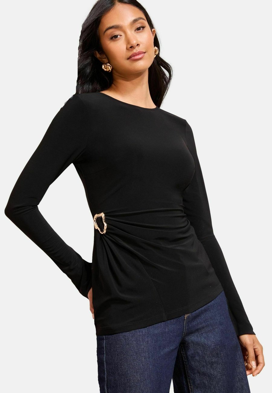 Топ Friends Like These BUCKLE DETAIL, Black
Топ Friends Like These BUCKLE DETAIL, Black