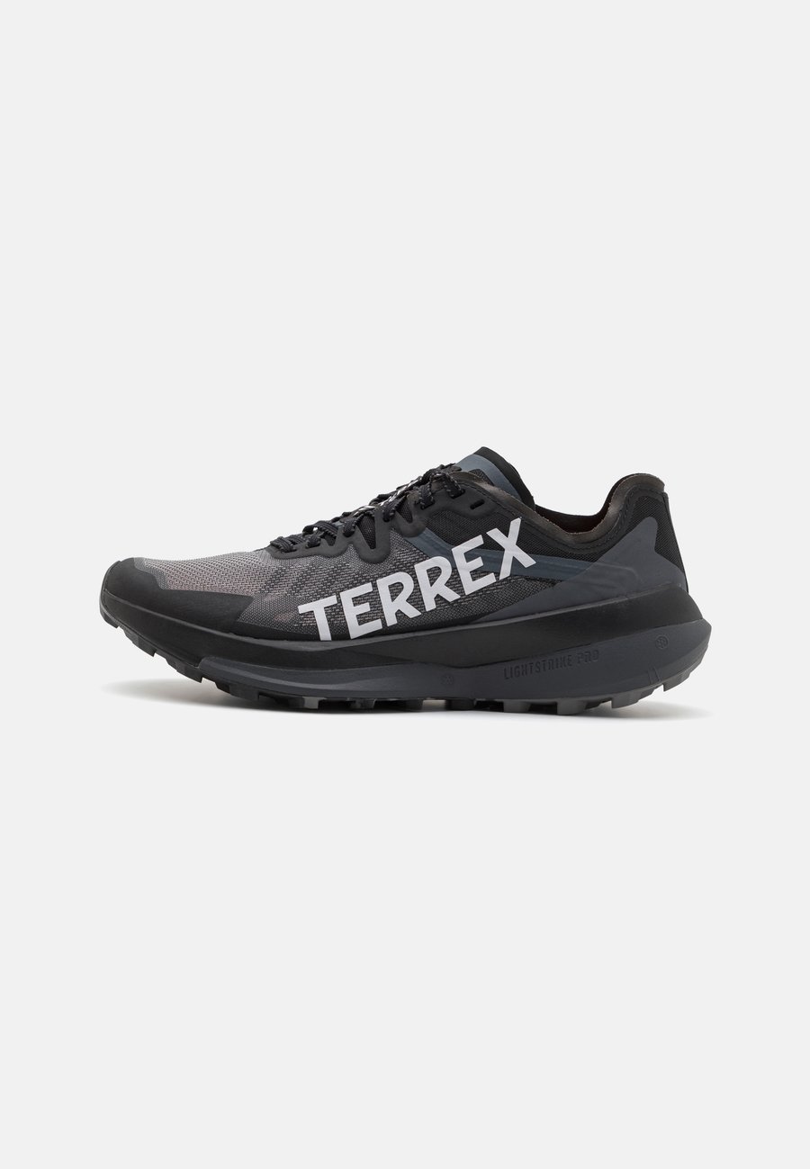 Кроссовки Adidas Terrex AGRAVIC SPEED, Core Black/Dash Grey/Grey Four/Black
Кроссовки Adidas Terrex AGRAVIC SPEED, Core Black/Dash Grey/Grey Four/Black