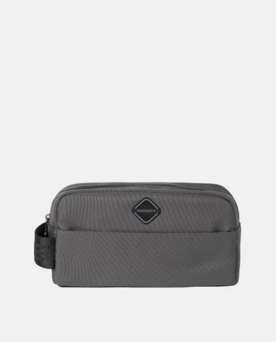 Мужской несессер с логотипом в виде алмаза и ручкой Hackett, серый
Мужской несессер с логотипом в виде алмаза и ручкой Hackett, серый